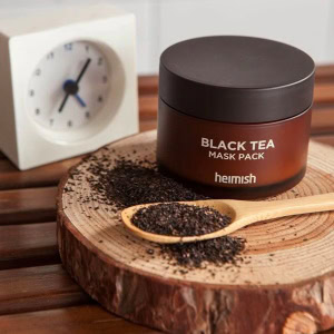HEIMISH Black Tea Mask Pack 110ml Benefits