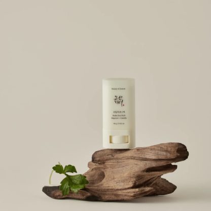 [Beauty of Joseon] Matte sun stick Mugwort + Camelia 18g