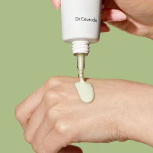 [Dr.Ceuracle] TEA TREE PURIFINE GREEN UP SUN 50ml