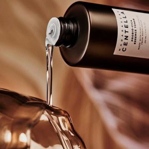 [Skin1004] MADAGASCAR CENTELLA PROBIO-CICA ESSENCE TONER 210ml