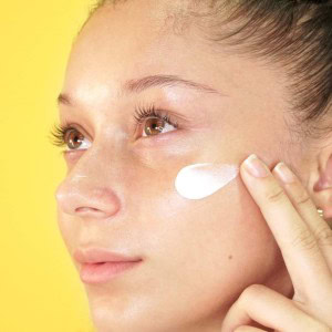 PURITO SEOUL Wonder Releaf Centella Daily Sun Lotion SPF50+ PA++++ 15ml