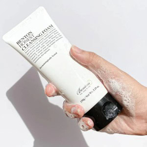 BENTON Honest Cleansing Foam 150g: