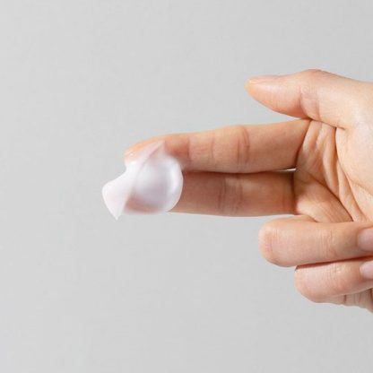 MARY & MAY Sensitive Soothing Gel Blemish Cream 12g