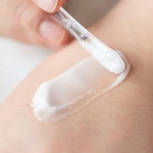 MARY & MAY Sensitive Soothing Gel Blemish Cream 12g