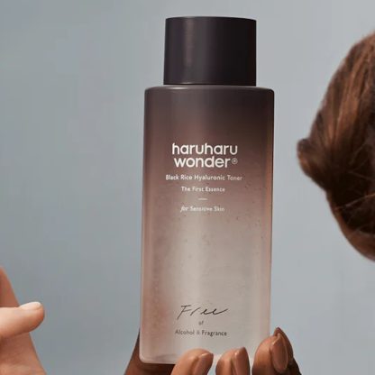 HARUHARU WONDER Black Rice Hyaluronic Toner For Sensitive Skin 300ml