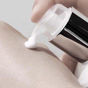 HEIMISH Moringa Ceramide Collagen Enriched Moisturizer 120ml