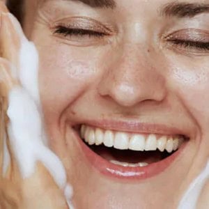 NINE LESS A‑Control Heartleaf & BHA Cleanser 120ml