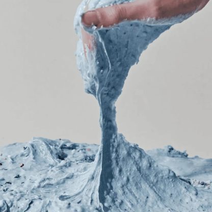 ARENCIA Rice Mochi Cleanser purifies and soothes with rice powder, blue hyssop, and amino acids for soft, balanced skin.