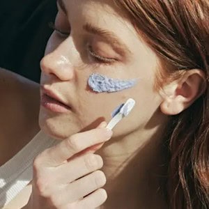 ARENCIA Rice Mochi Cleanser purifies and soothes with rice powder, blue hyssop, and amino acids for soft, balanced skin.