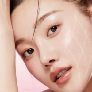 MEDICUBE AGE-R Booster Pro Purple 1