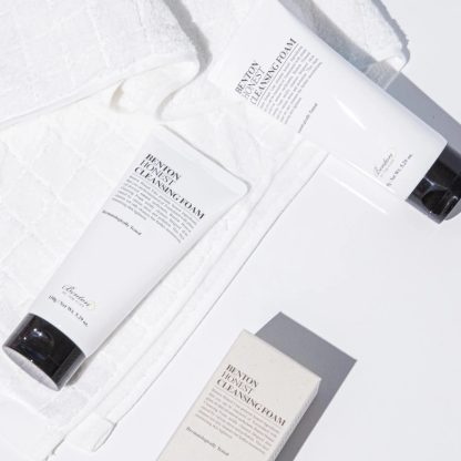 BENTON Honest Cleansing Foam 150g